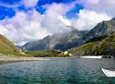 From Malciaussia Lake towards the Black Lake